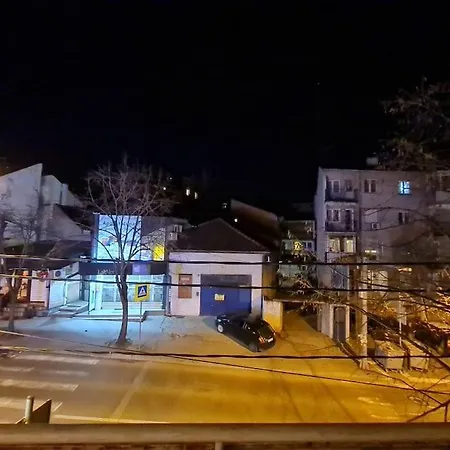 Maksim Apartment *